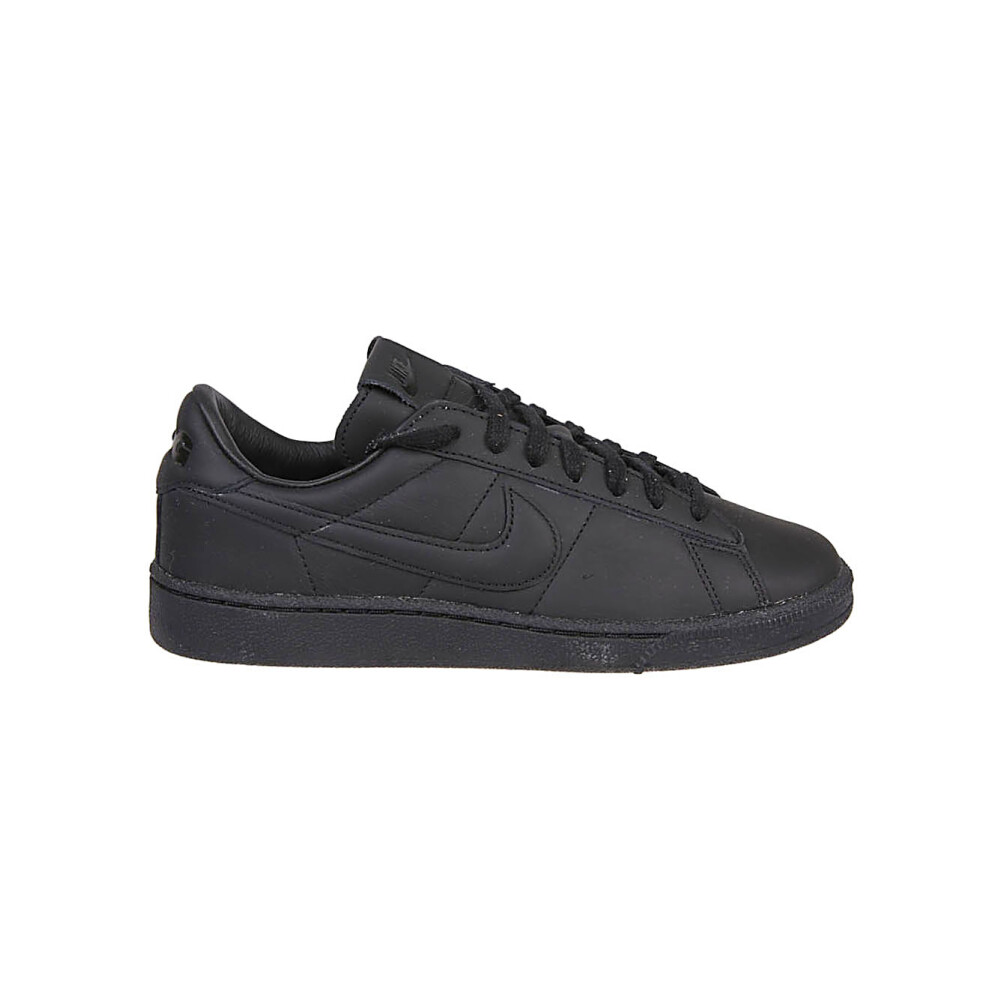 Zwarte discount nike sneakers