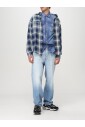 jean-bleu-clair-coupe-decontractee