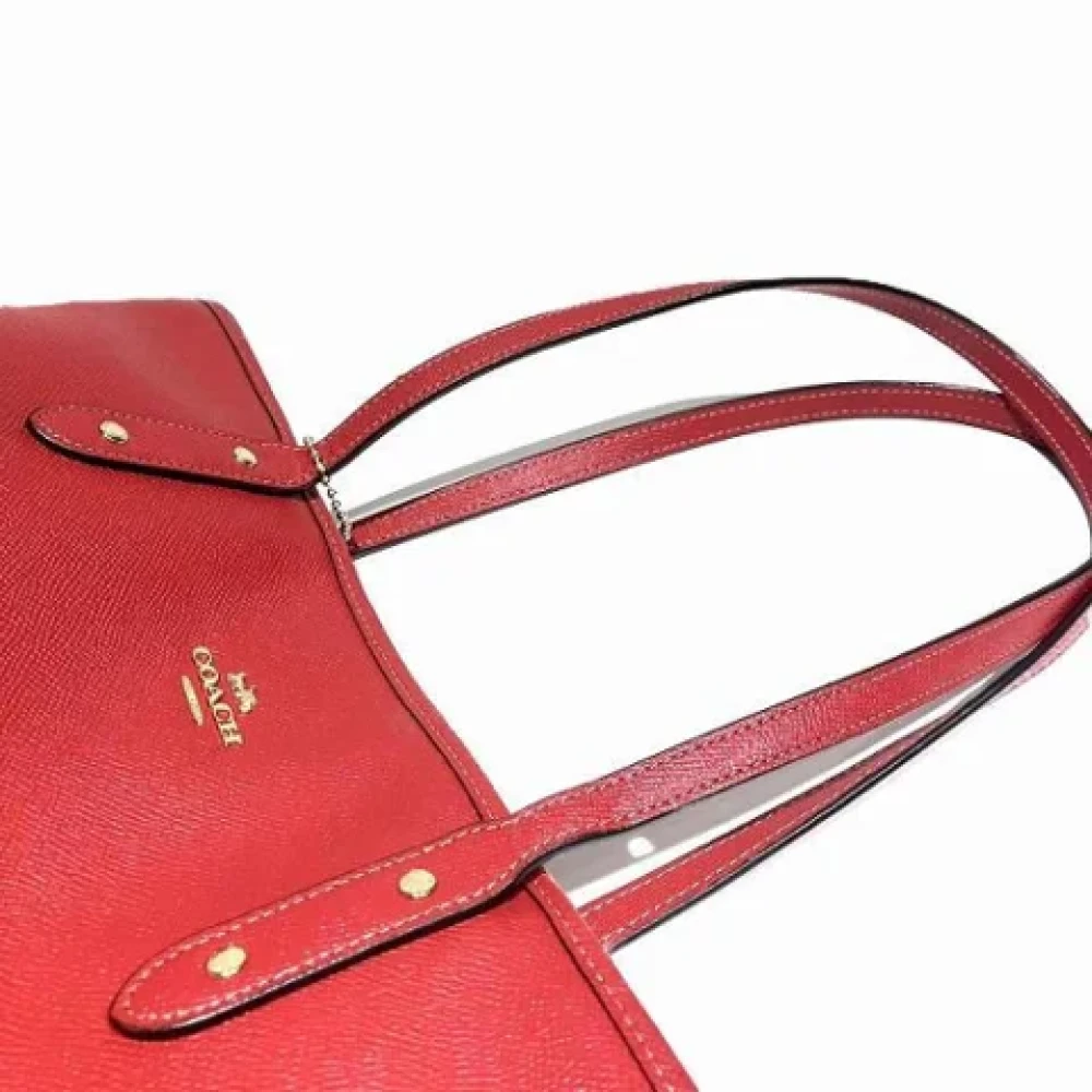 Coach Pre-owned Leather shoulder-bags Red Dames