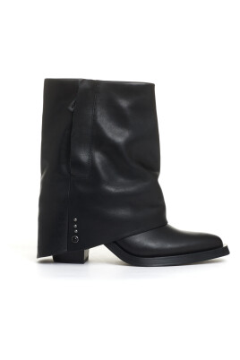 black-leather-ankle-boots