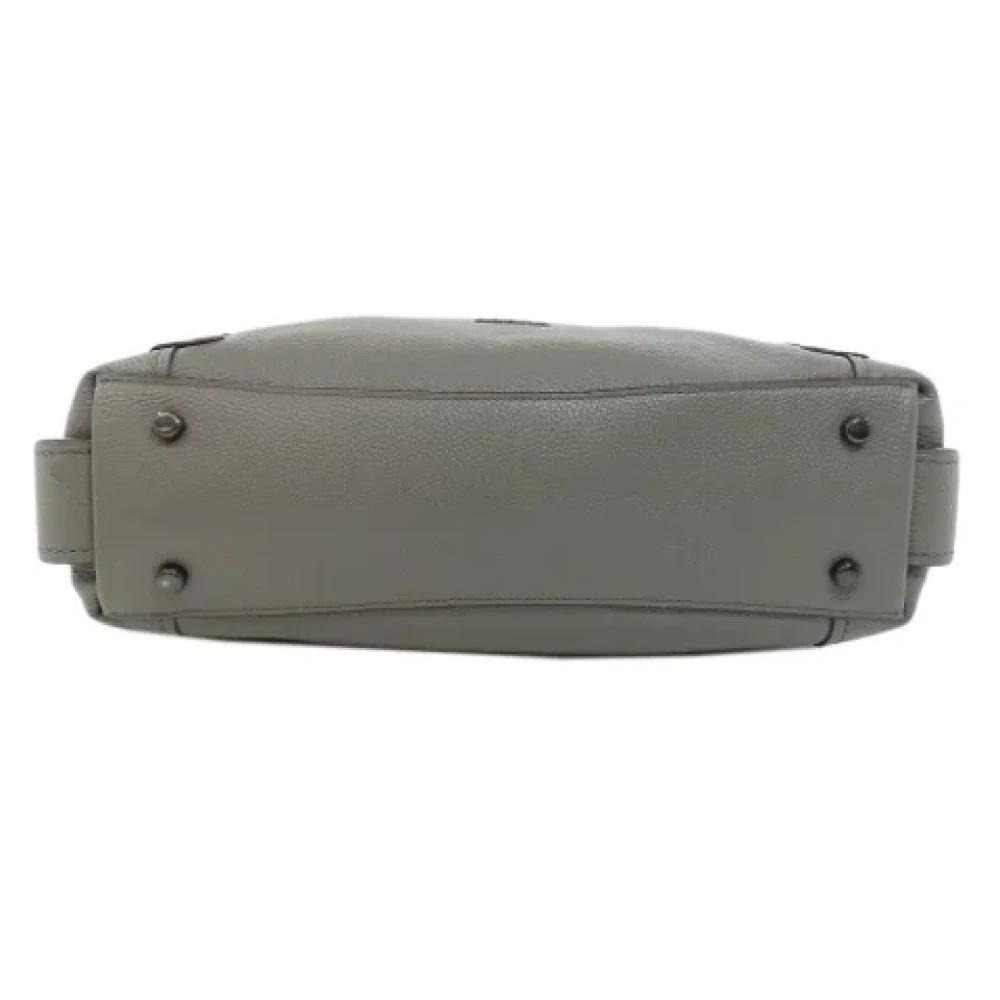 Coach Pre-owned Leather totes Gray Dames