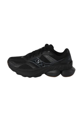 mesh-grid-sneakers-with-reflective-details