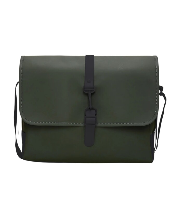 sac-vert-impermeable-a-rabat