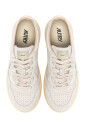 sneaker-en-cuir-gris-modele-medalist