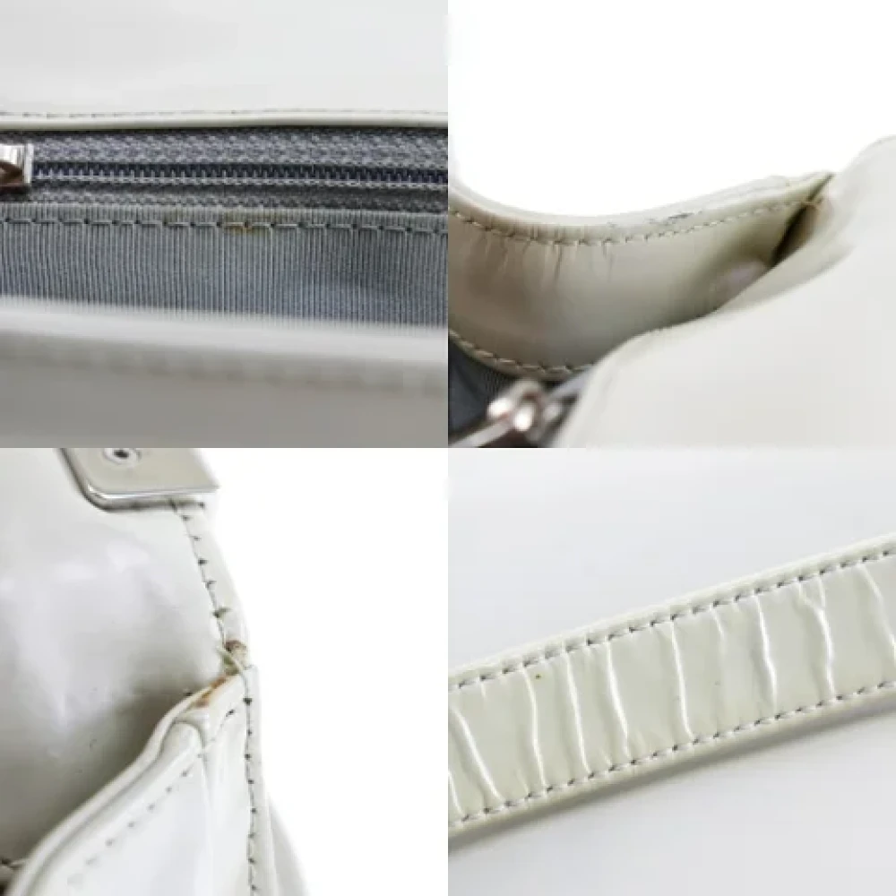 Chanel Vintage Pre-owned Leather chanel-bags White Dames