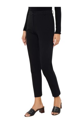 pantalon-slim-fit-noir