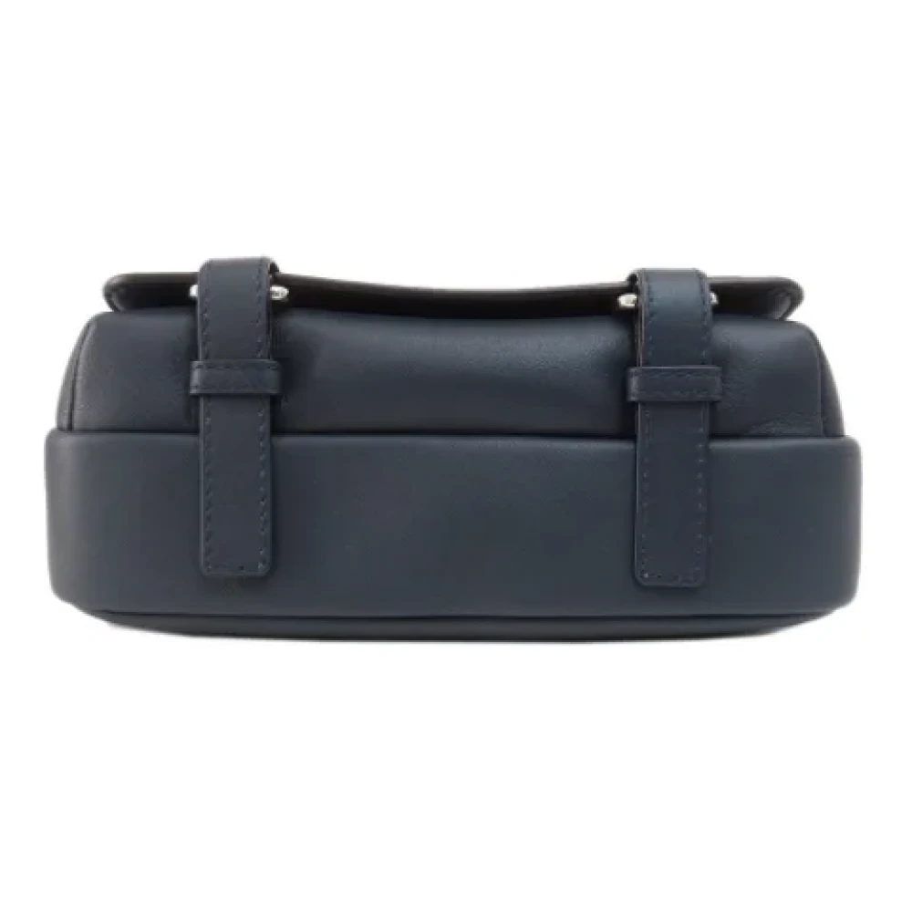 Loewe Pre-owned Leather shoulder-bags Blue Dames