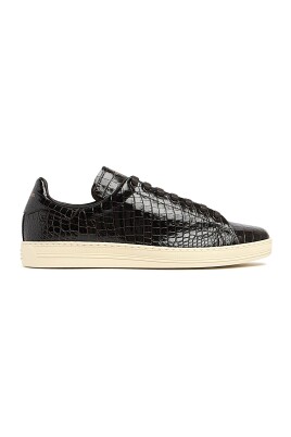 stylish-sneakers-for-a-trendy-look
