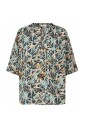 relaxte-tee-met-halve-mouwen-en-mandarin-kraag
