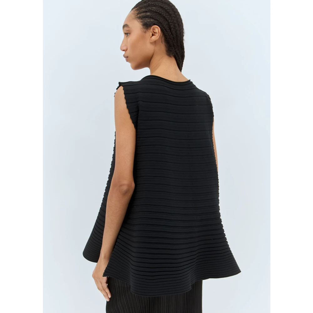 Issey Miyake Geplooide Boothals Gebreide Top Black Dames