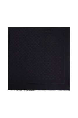 robe-elegante-noire