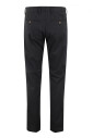 zwarte-katoenen-stretch-chino-broek