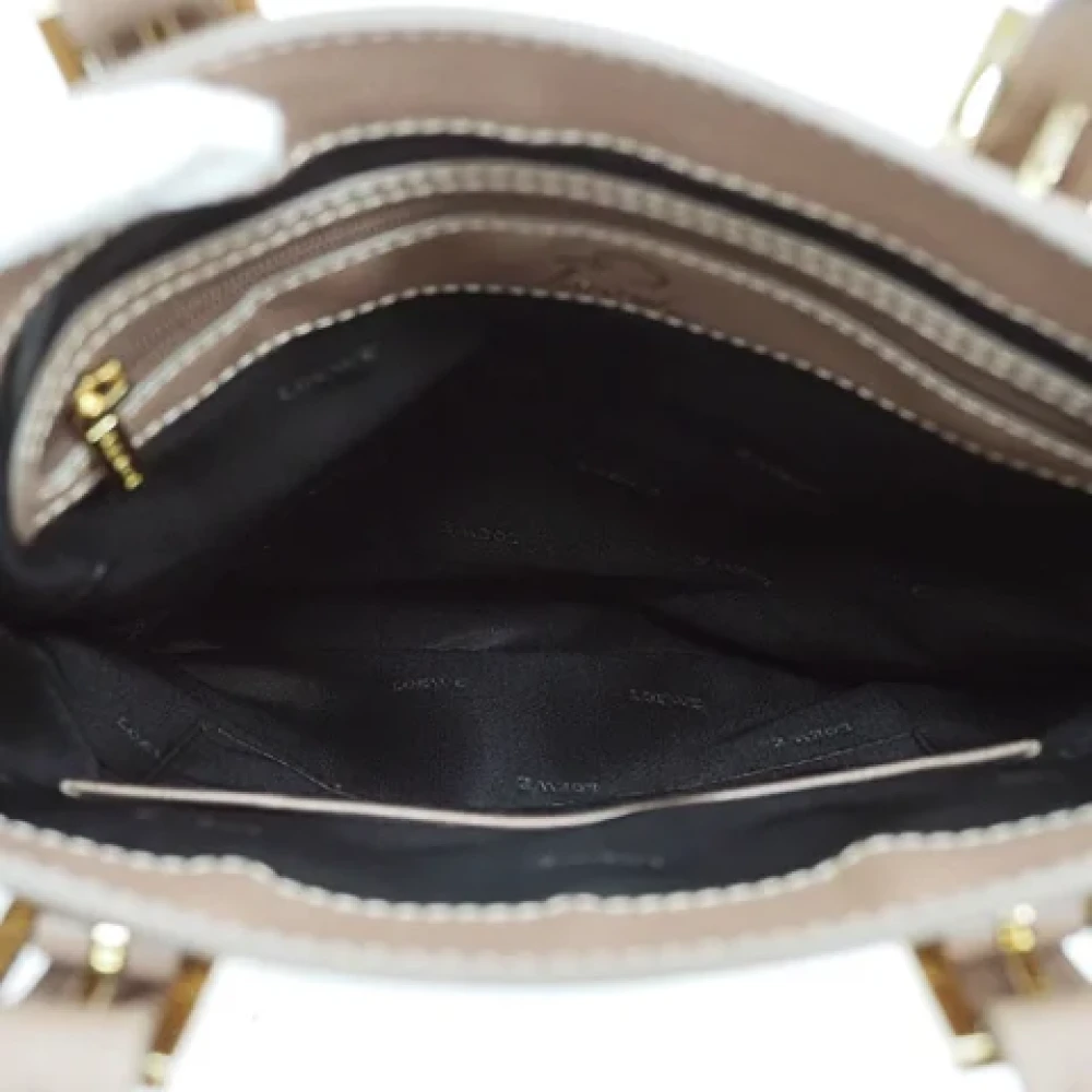 Loewe Pre-owned Canvas handbags Beige Dames