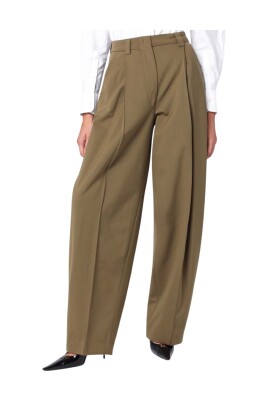 baggy-loose-trousers