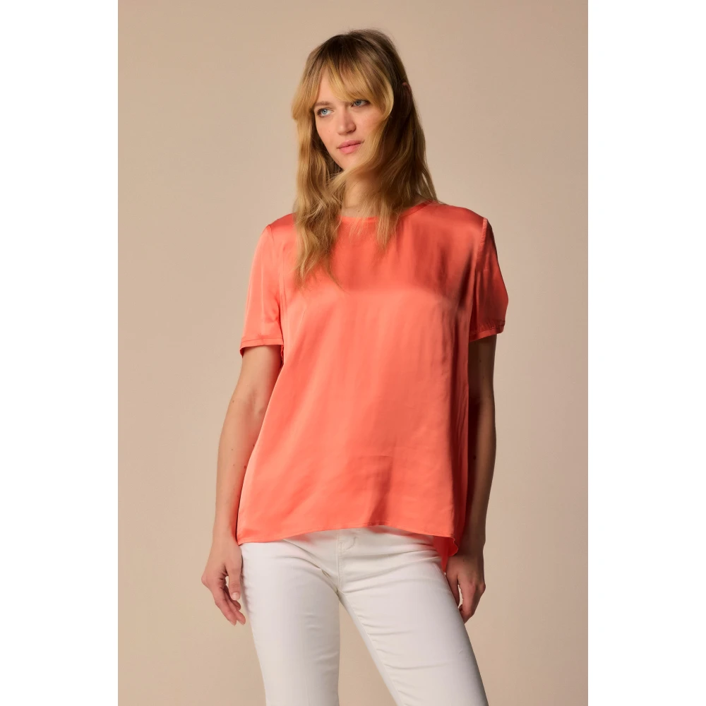 Kocca Stijlvolle Blouses voor Vrouwen Red Dames