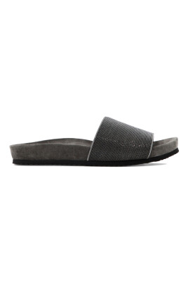 sandales-en-cuir-gris-elegantes-ete-chic