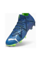 chaussures-de-football-dynamic-motion