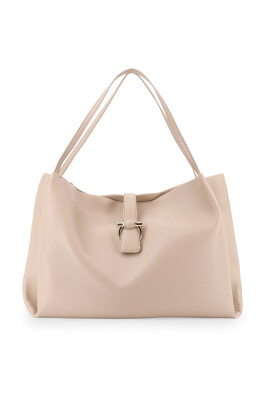 beige-leather-handbag-with-magnetic-closure