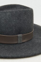 wollen-fedora-met-brede-rand