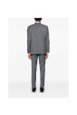 blauw-grijs-formeel-pak-met-knoopsluiting