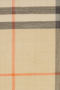 collection-elegante-de-foulards-et-echarpes