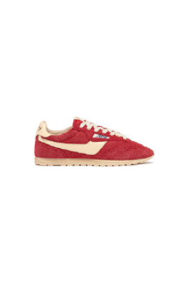 red-sneakers