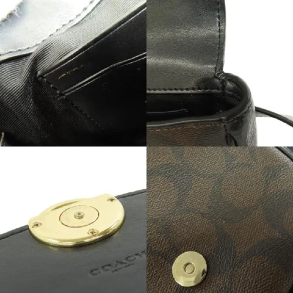 Coach Pre-owned Plastic crossbody-bags Black Dames