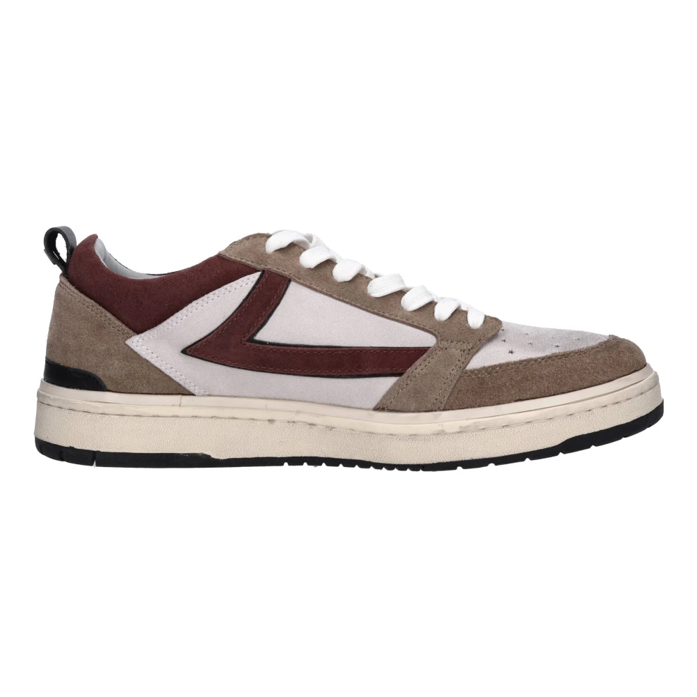 Shoes > Sneakers - - HTC - Modalova