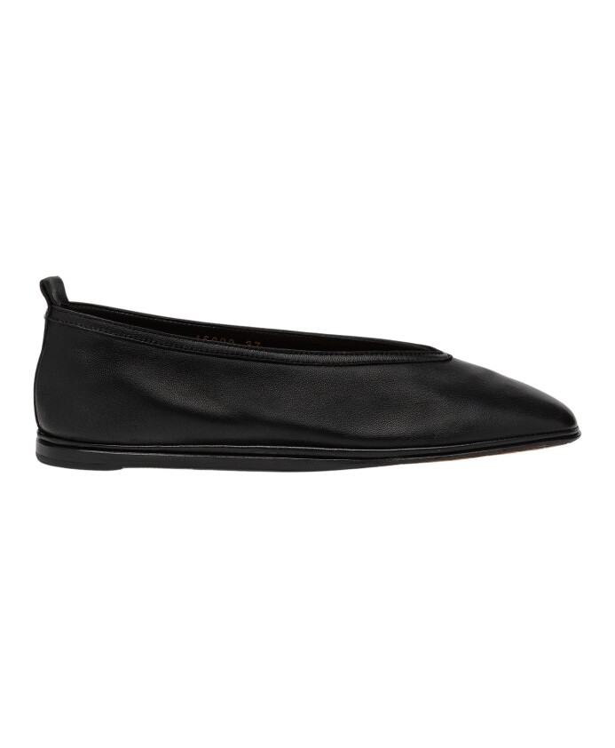 chaussure-ballerine-noire-en-cuir-tanne-vegetal