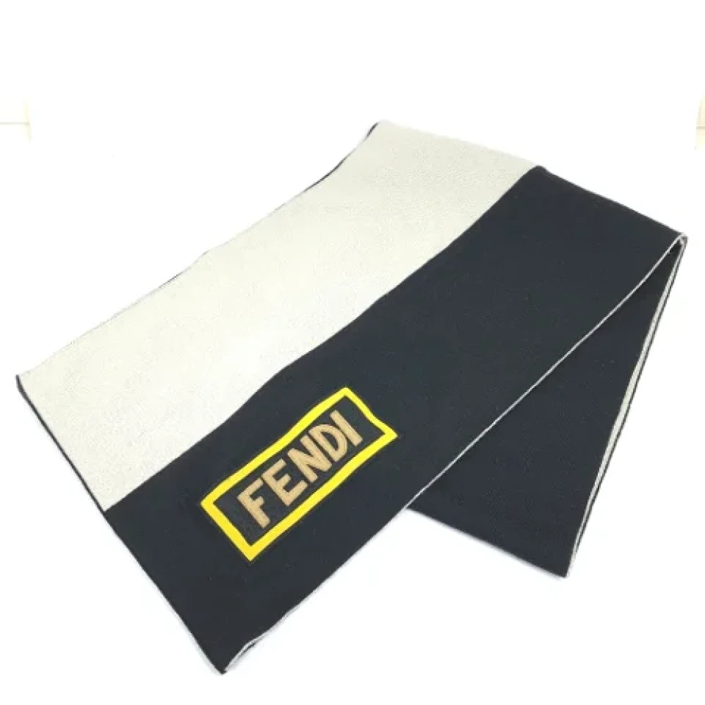 Pre-owned > Pre-owned Accessories > Pre-owned Scarves - - Fendi Vintage - Modalova