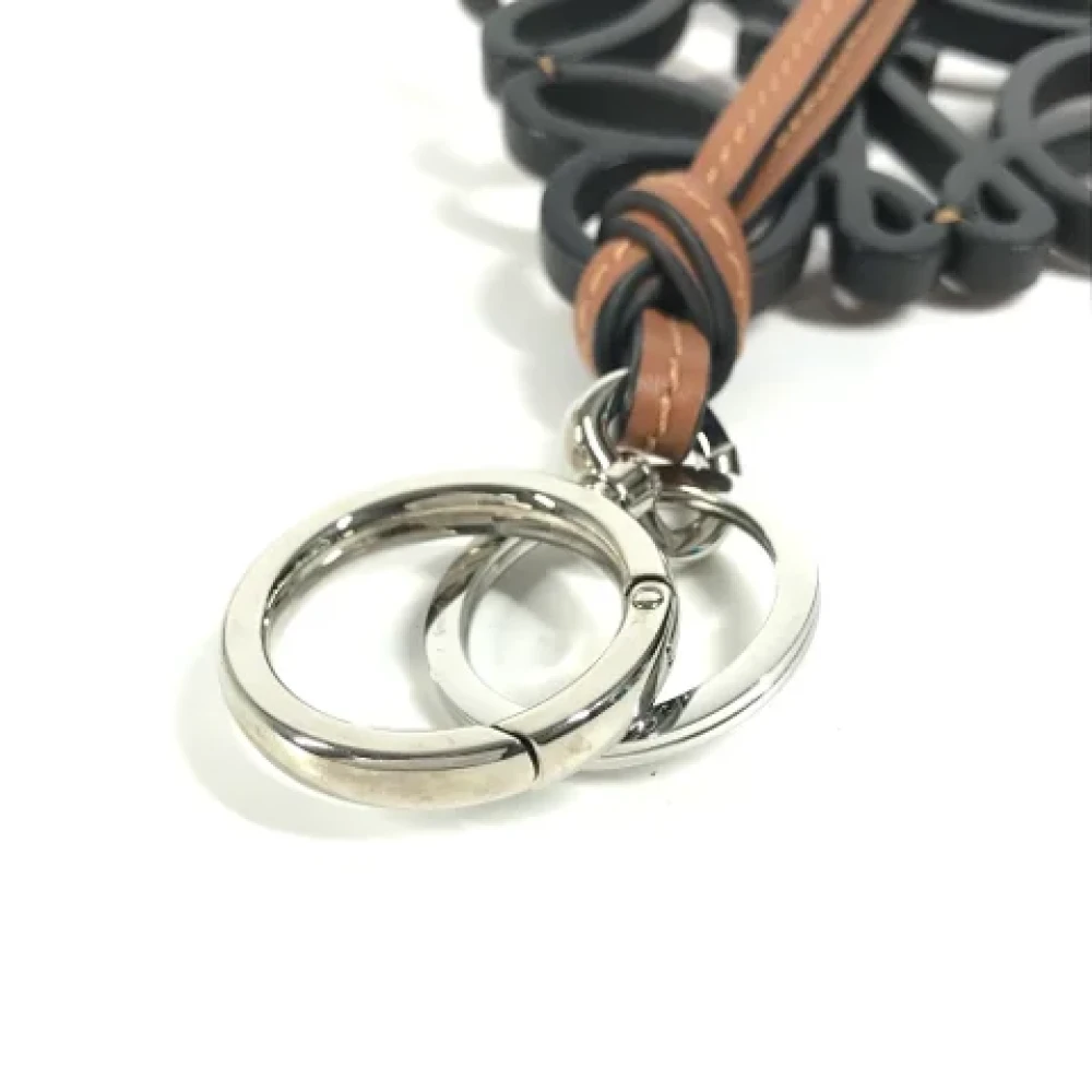 Loewe Pre-owned Leather key-holders Black Dames