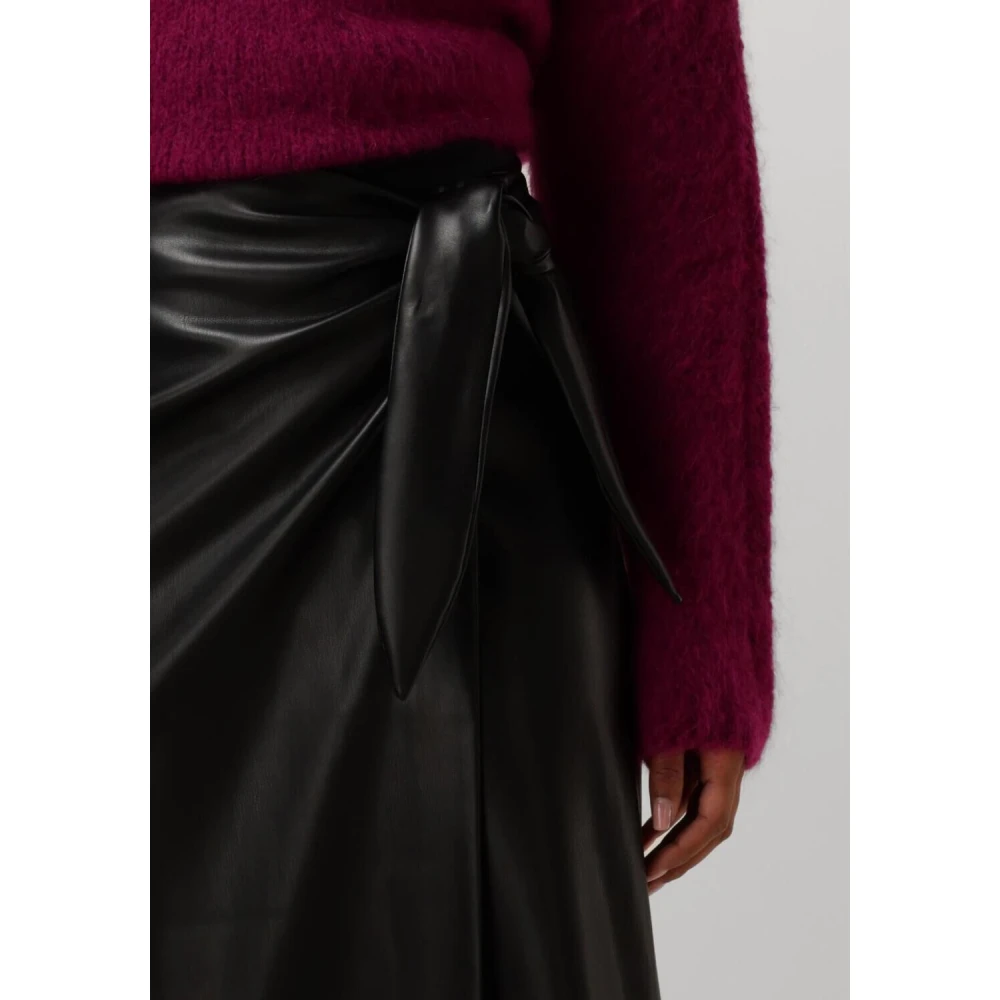 Amaya Amsterdam Zwarte Midi Rok voor veelzijdige styling Black Dames
