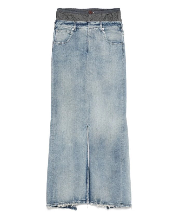 jupe-bleue-avec-large-ceinture
