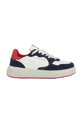 casual-sneakers