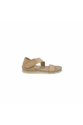 korsade-snor-sandaler-puder