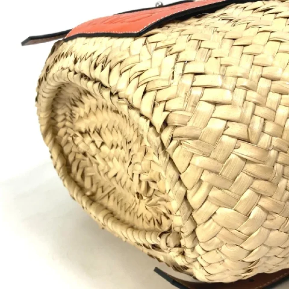Loewe Pre-owned Fabric handbags Beige Dames