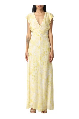 elegant-floral-maxi-dress-flutter-sleeves