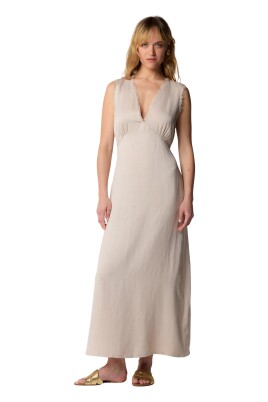 elegant-maxi-dress