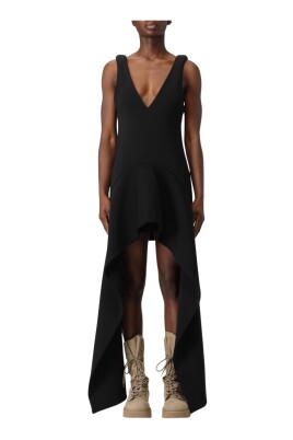 chic-v-neck-sleeveless-dress