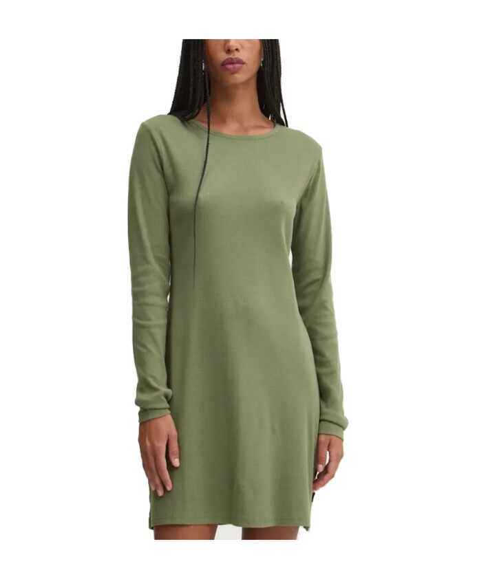 robe-a-manches-longues-cotelee