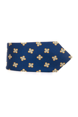 fantasy-silk-tie-with-7-folds