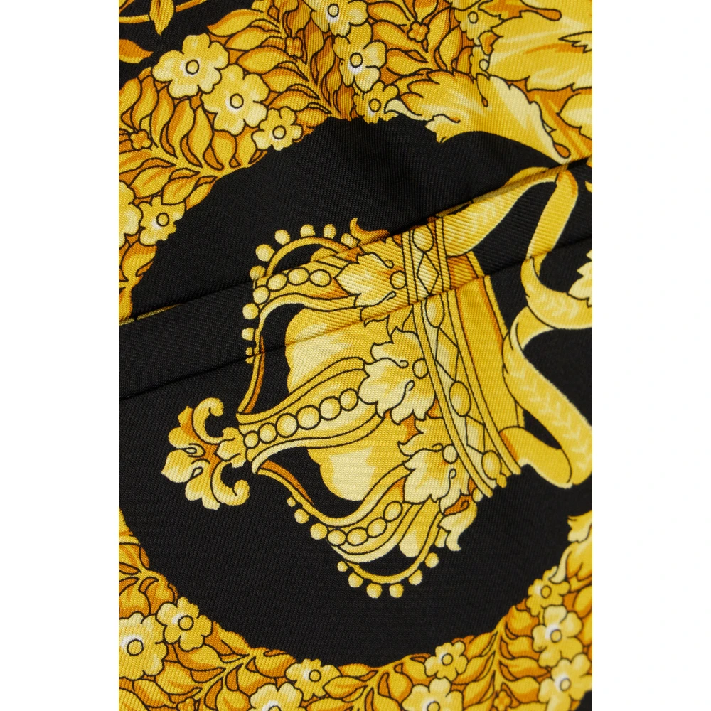 Versace Stijlvolle Bermuda Shorts voor Mannen Yellow Heren