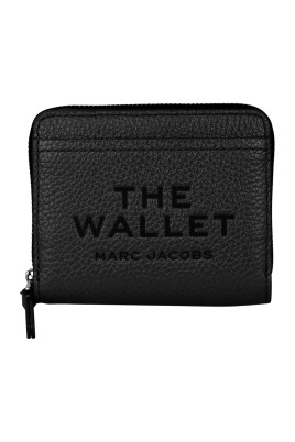 compact-wallet-with-multiple-compartments