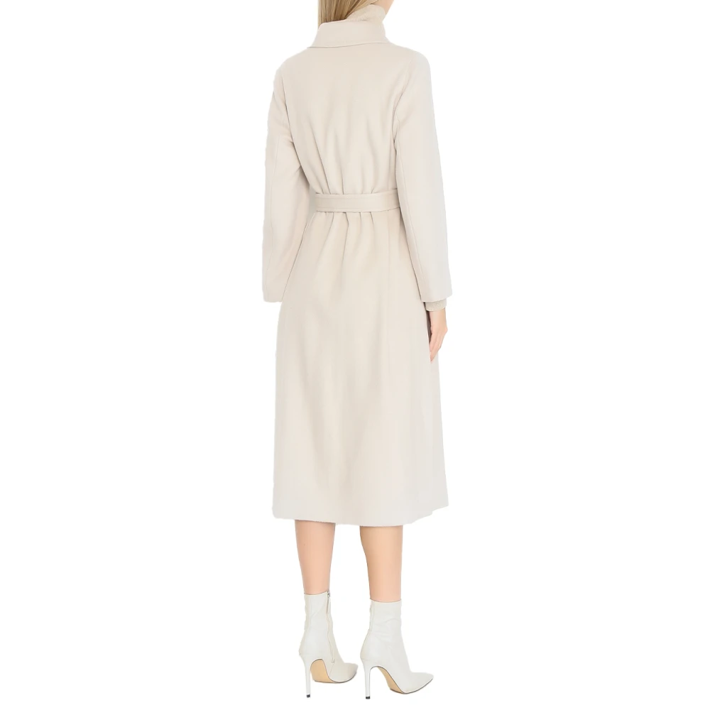 Eleventy Wollen jas met Engelse revers Beige Dames
