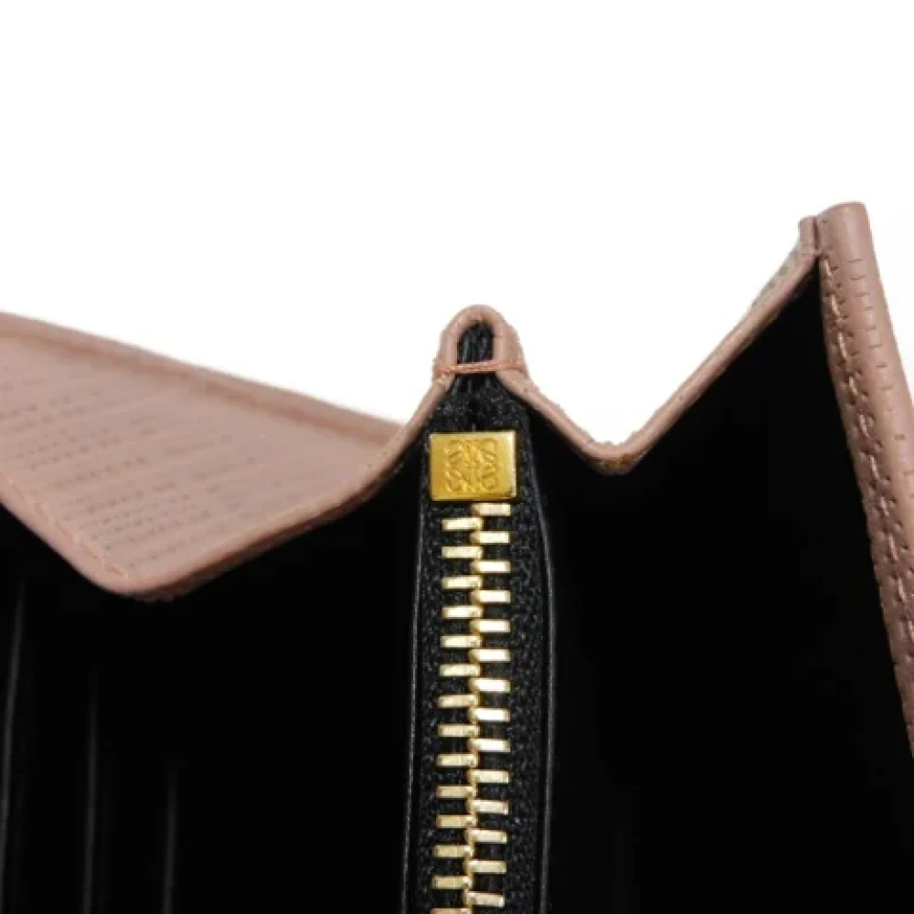 Loewe Pre-owned Leather wallets Pink Dames