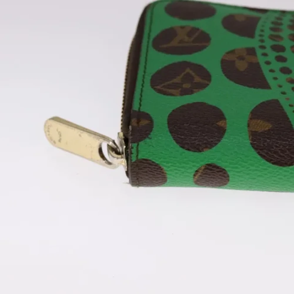 Louis Vuitton Vintage Pre-owned Canvas wallets Green Dames