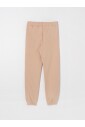 born-beige-sweatpants-stilfuld-komfort
