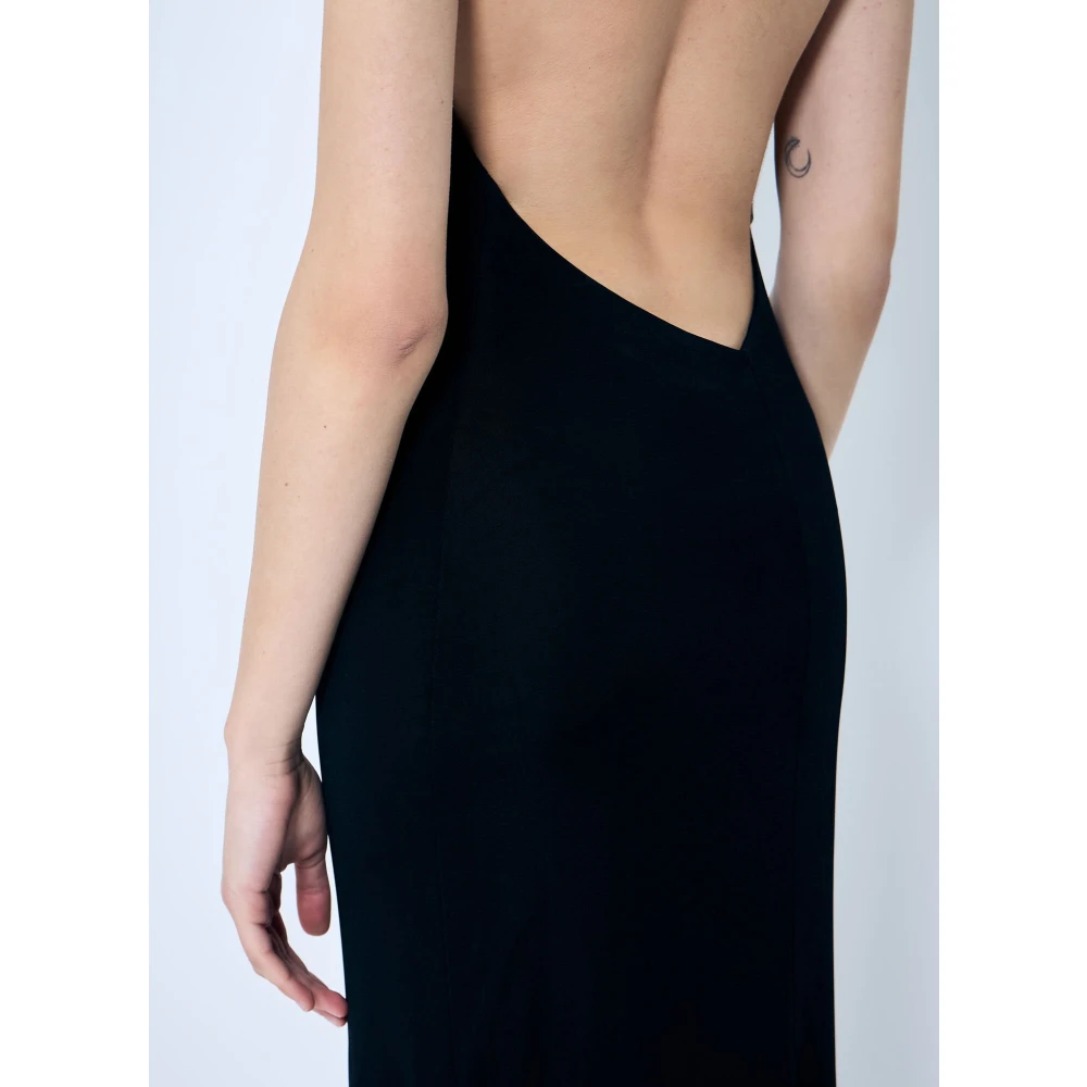 Khaite Slinky Jersey Asymmetrische Halslijn Jurk Black Dames