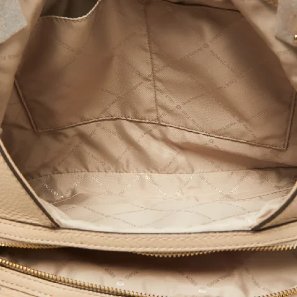 Michael Kors Pre-owned Leather shoulder-bags Beige Dames