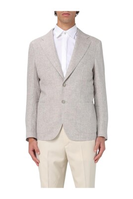 beige-blazer-with-notch-lapels